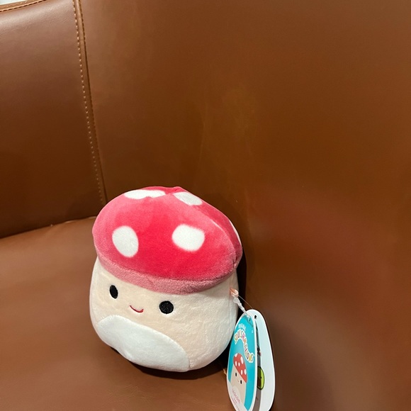 Malcolm the Mushroom 5” Squishmallow - Picture 5 of 5